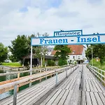 דירה Stilvolles, Gepflegtes 5ferienloft Am Chiemsee, Balkon Übersee