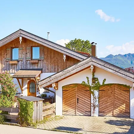 Stilvolles, Gepflegtes 5ferienloft Am Chiemsee, Balkon