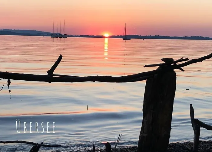 Daire Stilvolles, Gepflegtes 5Ferienloft Am Chiemsee, Balkon *